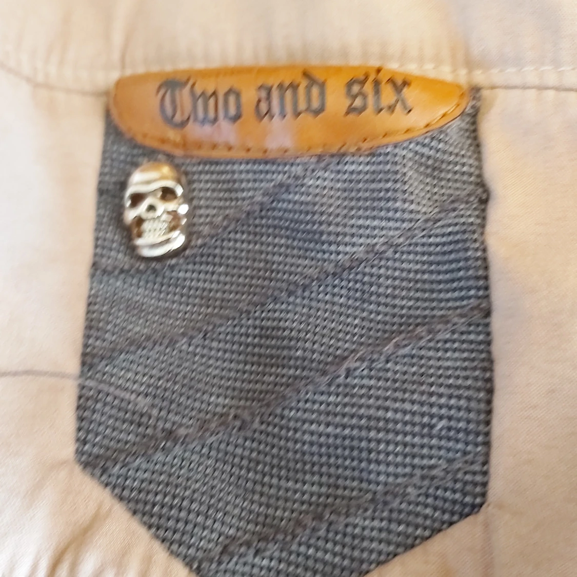 2 st långt tröjaStl L. Står för frakten  - 1