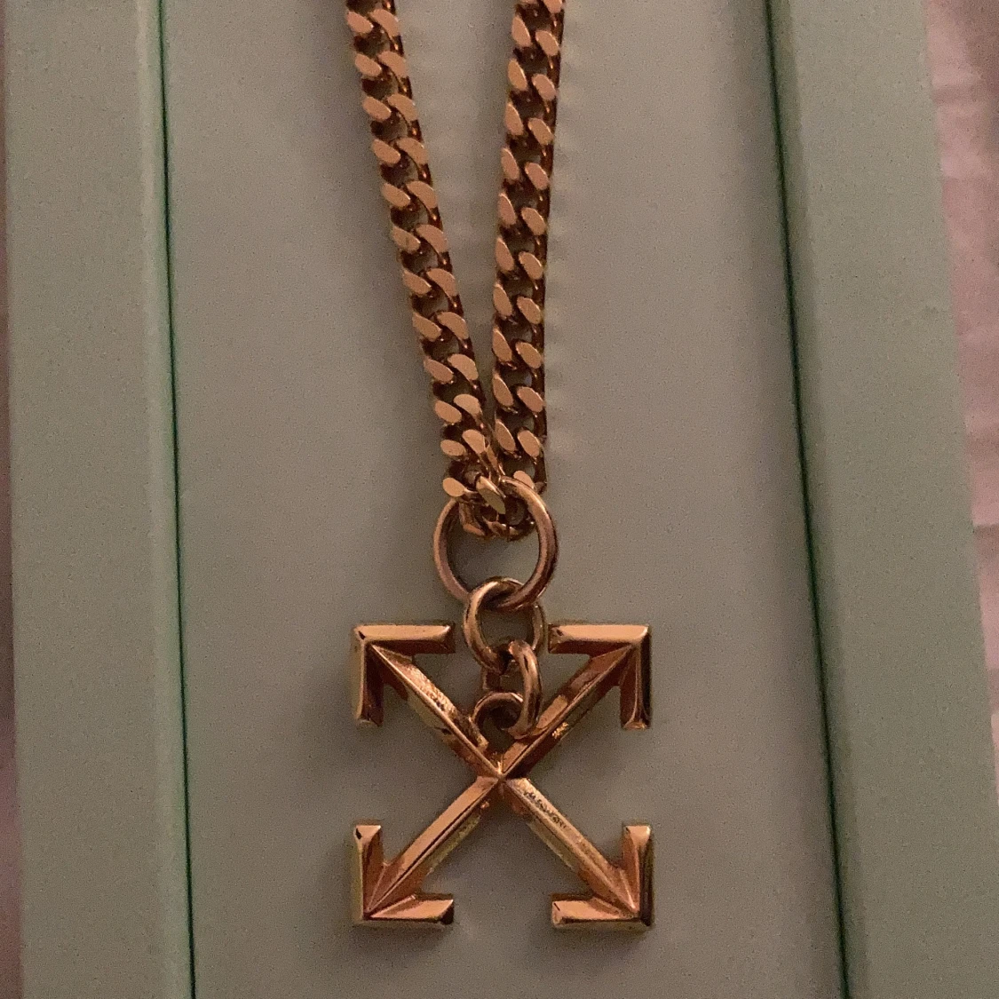 OFF-WHITE HALSBAND - 90