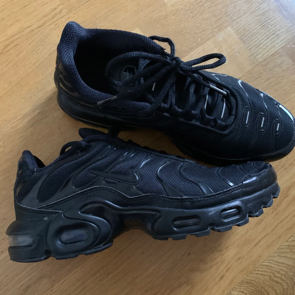 Nike Air Max Plus (strl.40) - 90