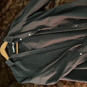 Svart blus - Svart tunn blus.