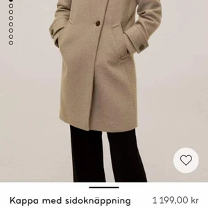 Brun kappa från mango xs/34 - Den är finskick. Använt ett par gånger. 