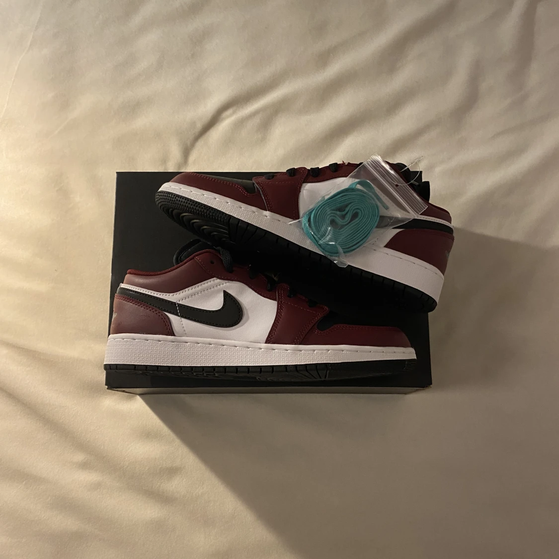 Air Jordan 1 Low GS ”Dark Beetroot” - 91