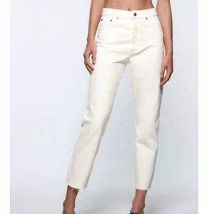 Straight jeans  - Zara bestseller, straight jeans beige