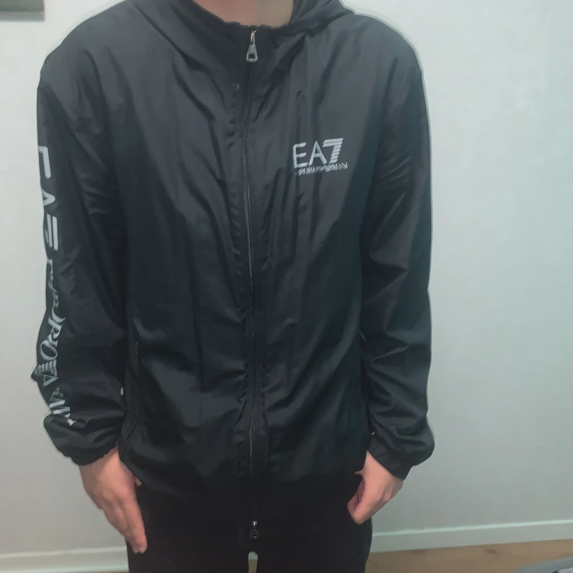 Armani regn jacka  - 90