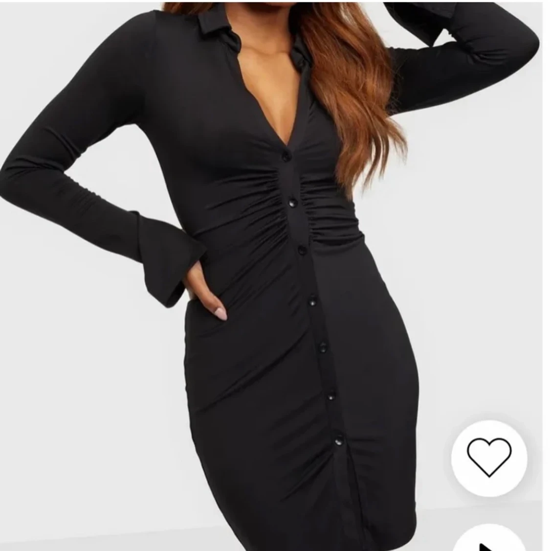 Svart snygg klänning