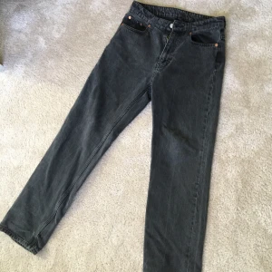 Weekday jeans - Weekday jeans i parfekt skick