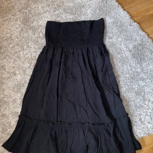 Klänning - Ny klänning strl 36