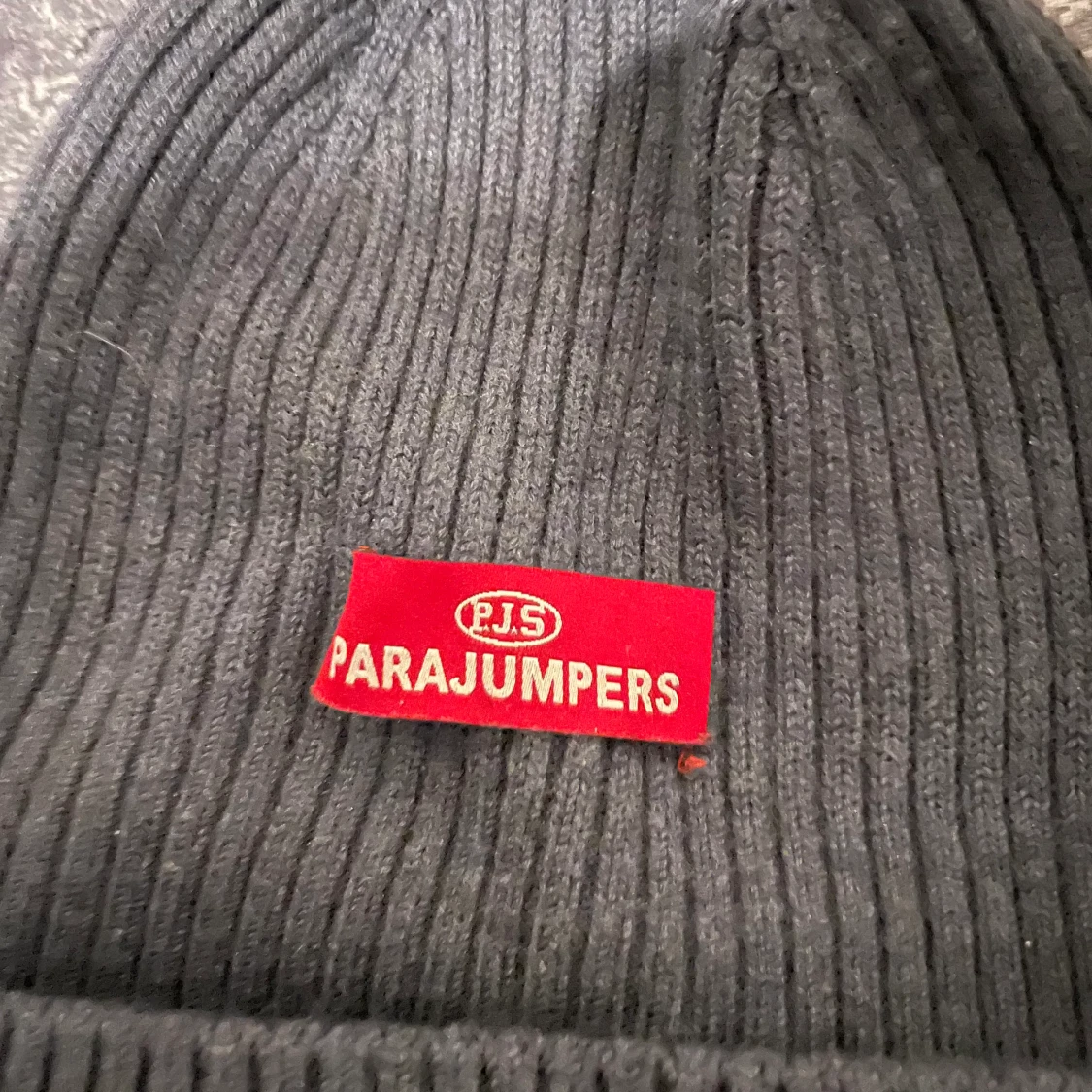 En parajumper mössa  - 90