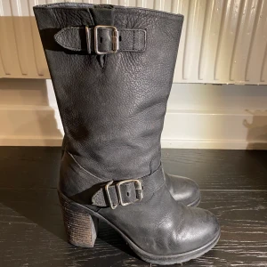 Black Biker boots size 38  - Leather black biker boots size 38 / heels 8 cm / worn two times 