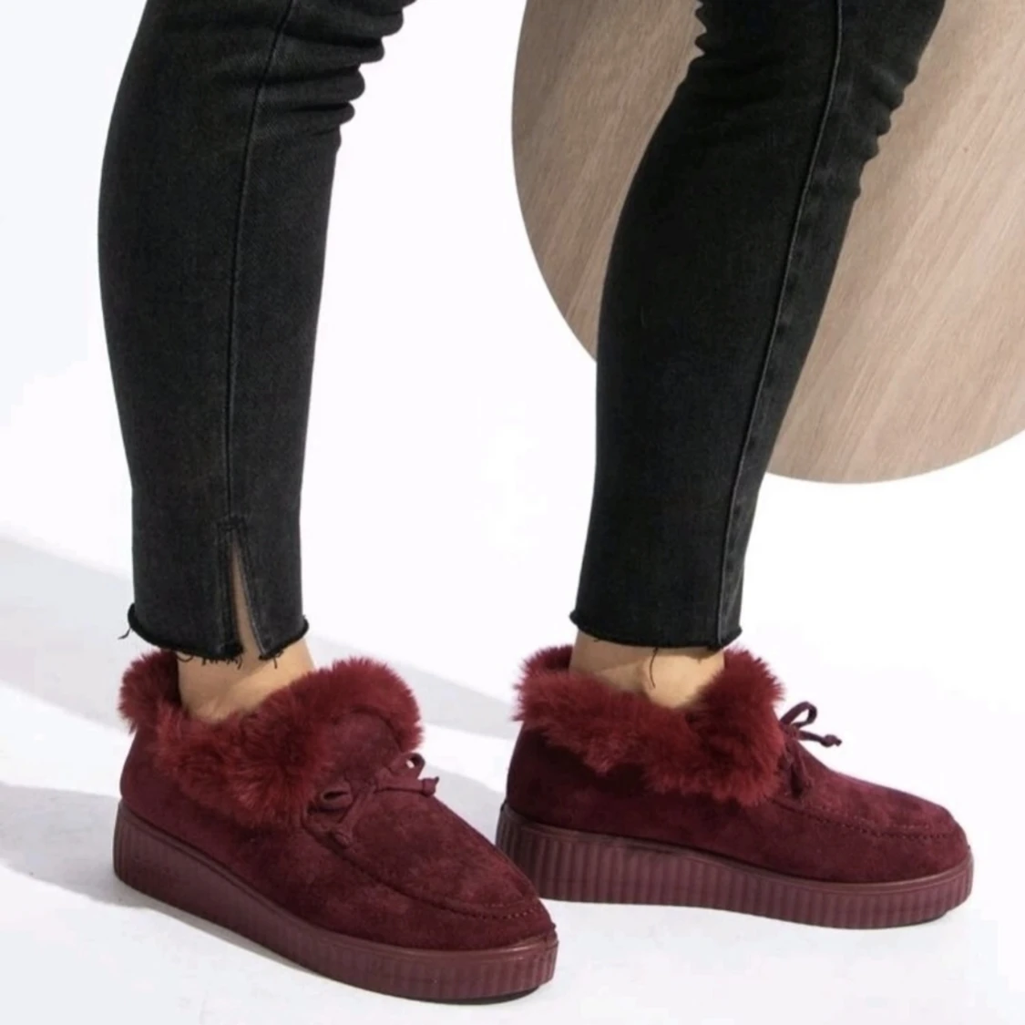 Nya Vinröda Mysiga Skor Strl 40-42 - 91