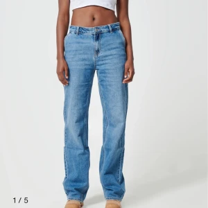 jeans - supersnygga low waist jeans från zalando i storlek 36, är långa på mig som är 171, knappt använda då jag haft andra💓💓