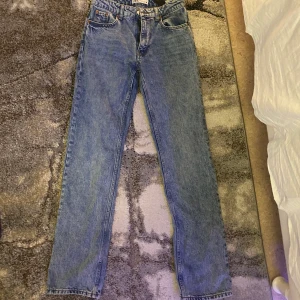 zara jeans - zara jeans i strl 38!!! 