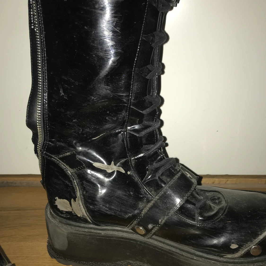 Demonia Slacker-260 - 90