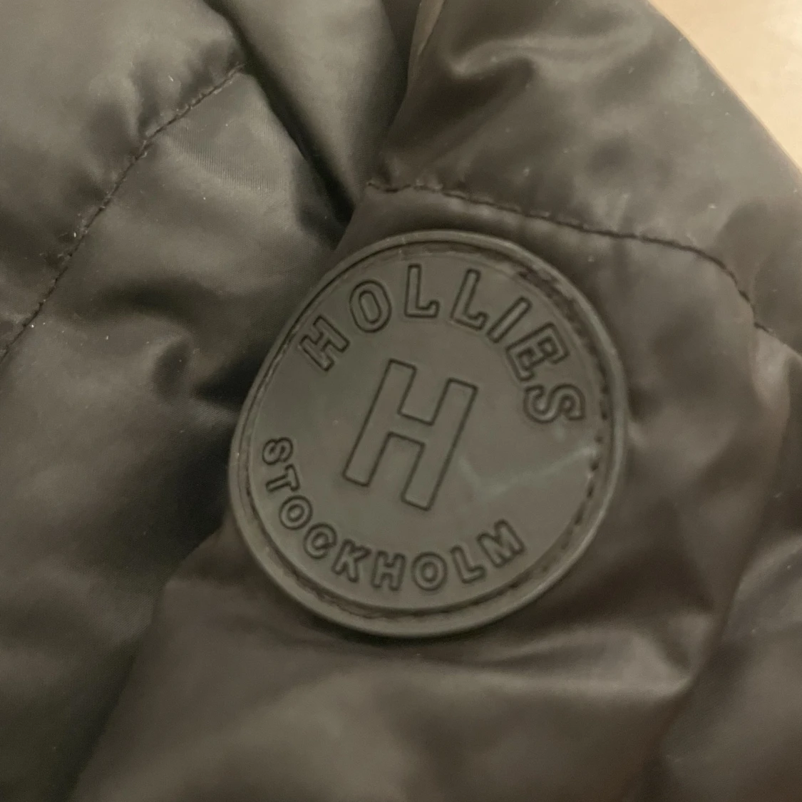 hollies jacka  - 91