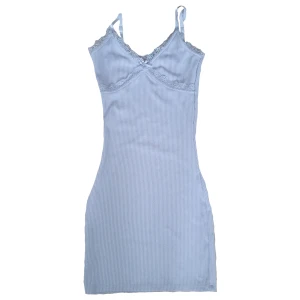 Lilac klänning med spets - En jätte söt ljus lila klänning💋 