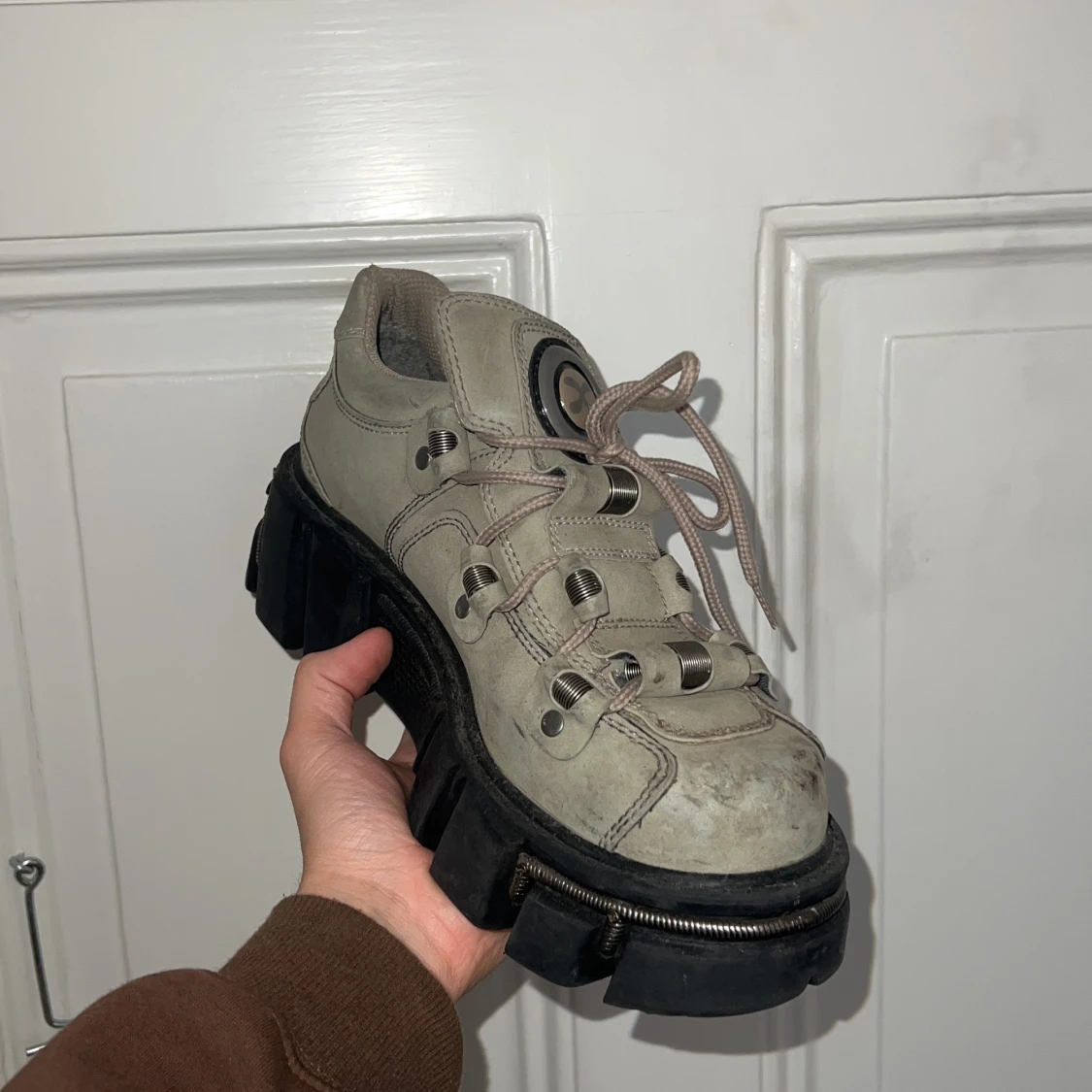 Berghain vibe platåskor  - 91