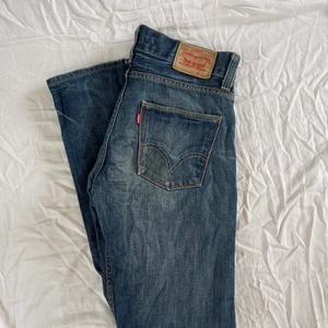 levis  - levis jeans 