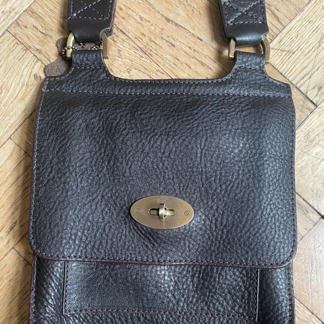 Axelremsväska i läder  - 90