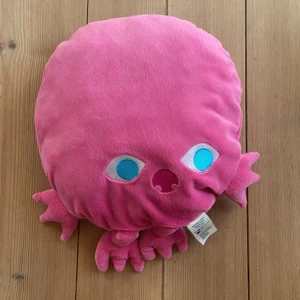 Monki Kudde - Kudde från Monki, dessa produceras inte längre så passa på!!