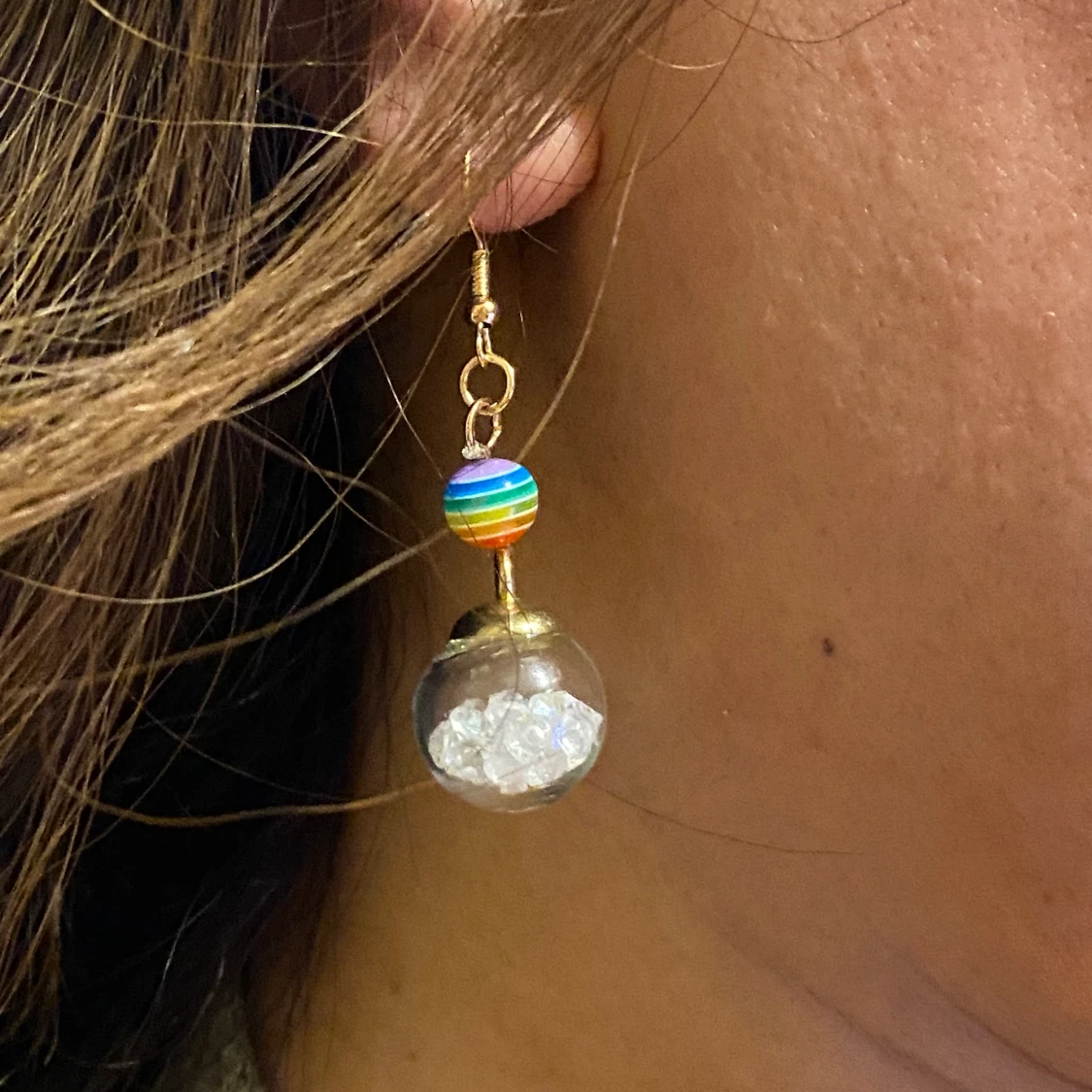 Regnbågs örhängen 🌈
