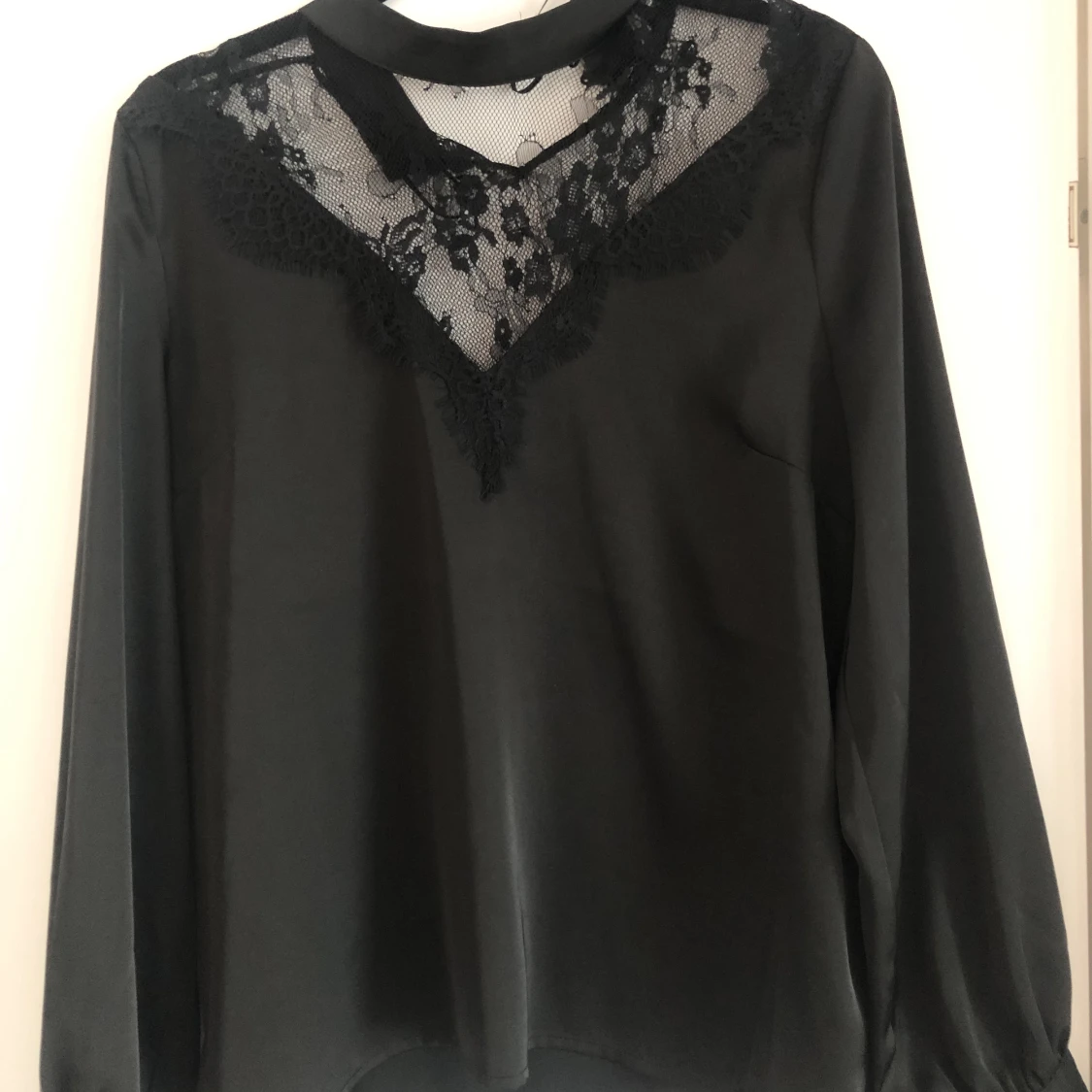 Svart blus  - 90
