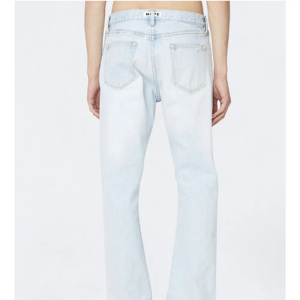 Helt oanvända Hope jeans rush. Säljer pga fel storlek. Nypris 1900. Jeans & Byxor.