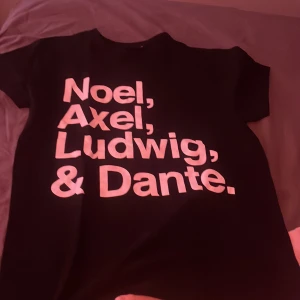 Hov1 tröja  - Säljer min hov1 tröja då jag inre längre använder den