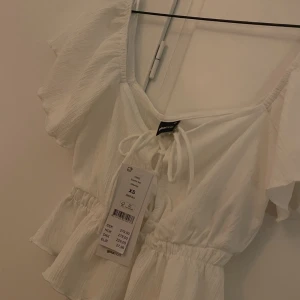 Söt sommar topp! - En söt sommar topp, oanvänd med prislappen på!🌸