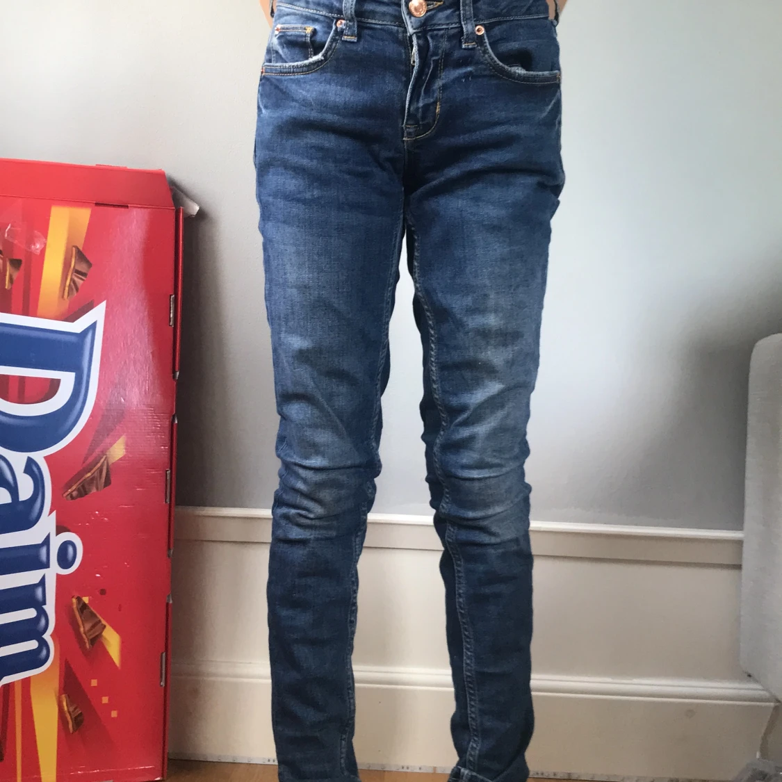 Jag säljer ett par jeans!