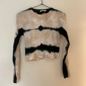 Stradivarius  - Fin tröja med coolt mönster 