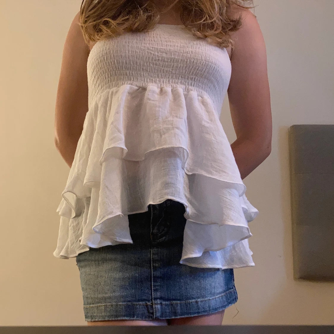 Vit volangkjol  - 91