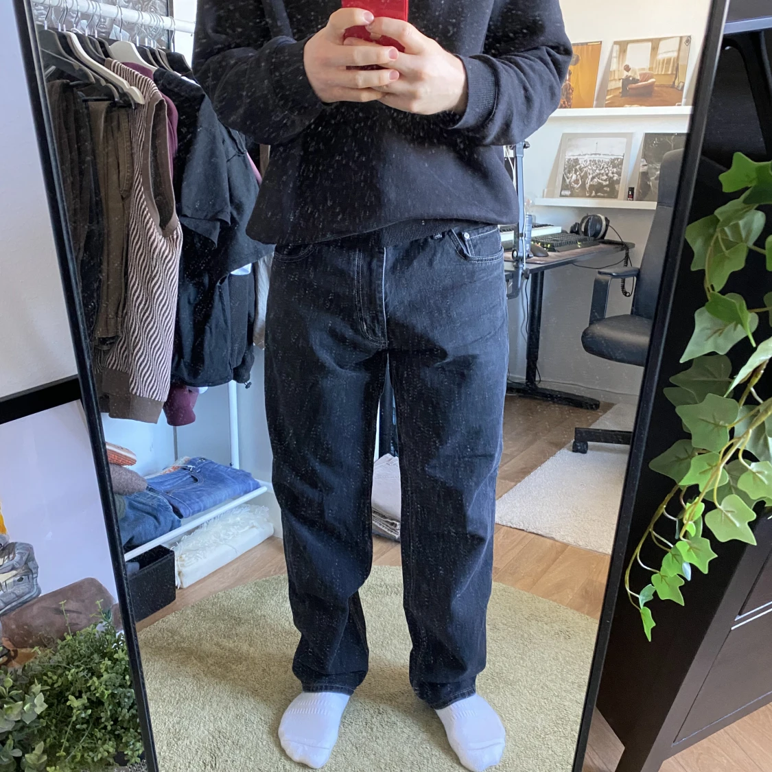 Svarta jeans i regular fit 