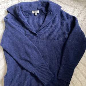 Wool jumper Size 34