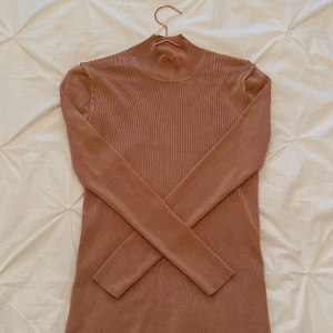 Reiss plum sweater - Knitwear from british designer reiss kost le over 1600 SEK