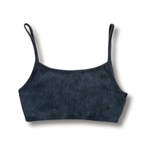 TOPP  - Topp från Pull & Bear