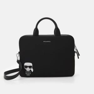 Karl Lagerfeld Data Väska - Säljer min snygga Karl Lagerfeld data väska som är i jätte bra skick utan några fel💕Original pris: 1615 kr