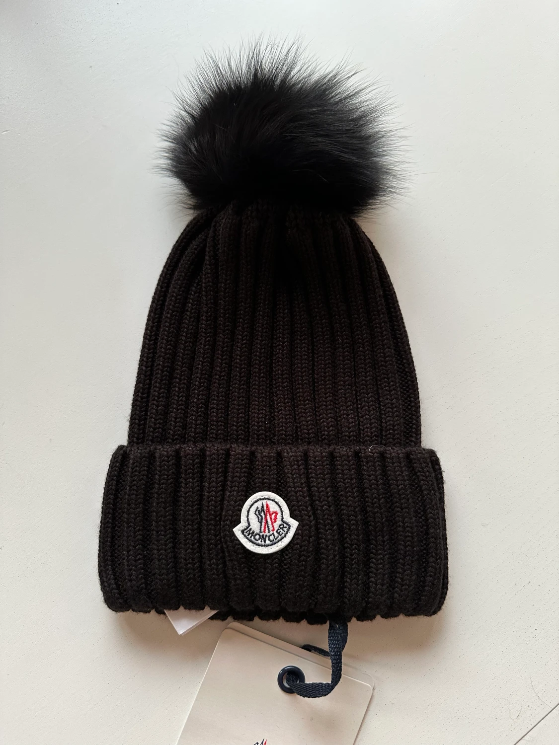Moncler mössa 
