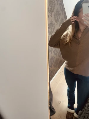 Kashmir zipup  - As najs Kashmir tröja med halfzip ❣️passar m/xi beroende på passform 