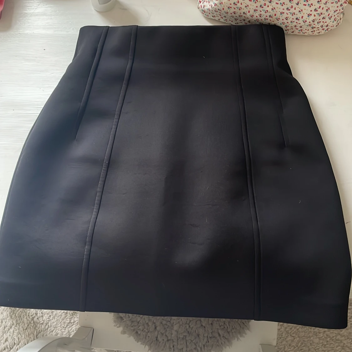 Svart kjol 💘 - 91