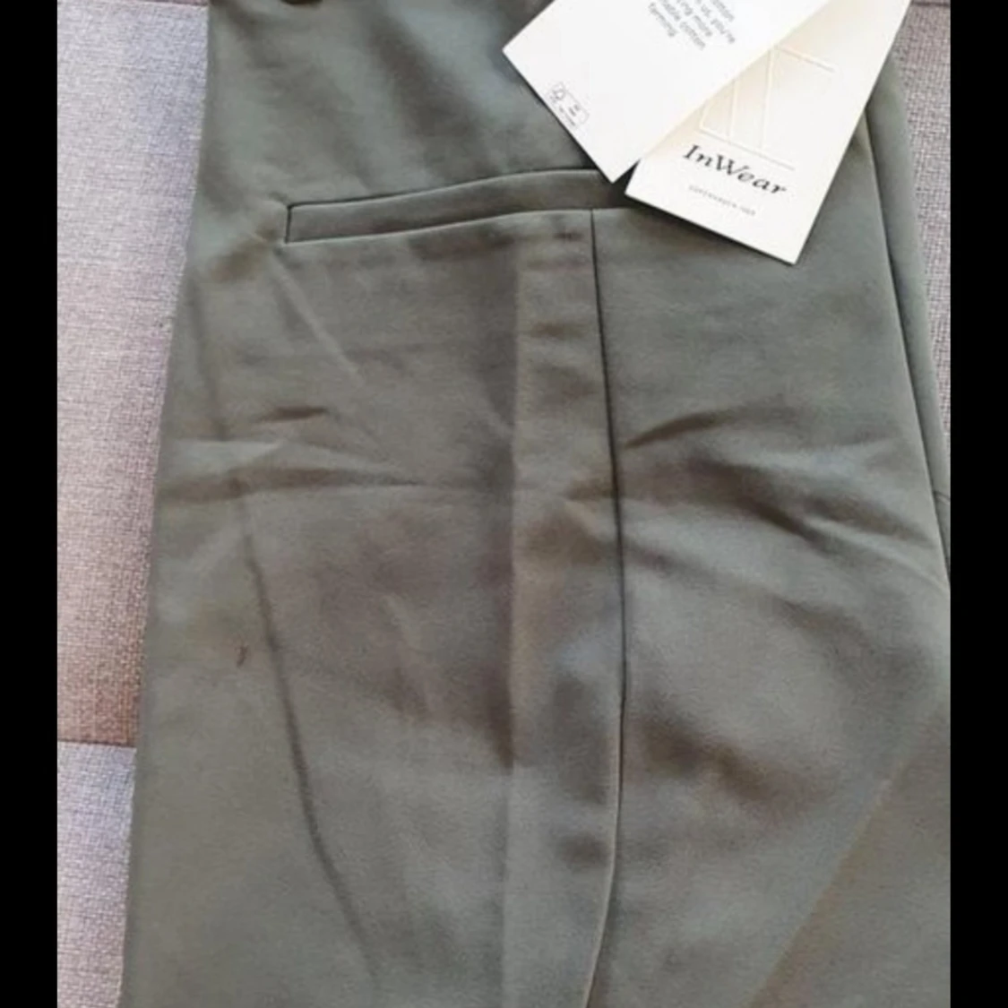 ZELLA SHORTS BEETLE GREEN - 91