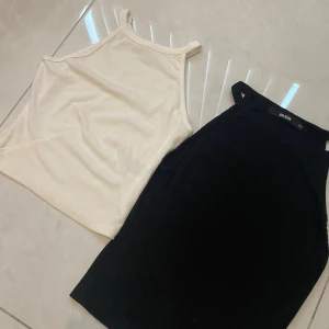 Toppar 250kr styck  - Säljer dessa toppar storlek xs 250kr styck. Vill du köpa separat delar jag priset.