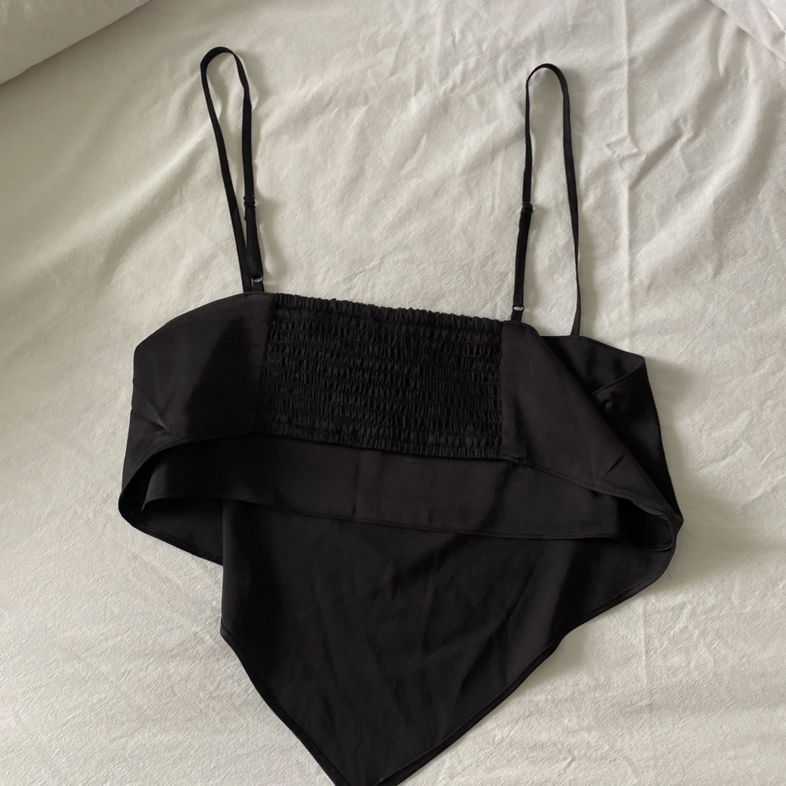 Svart Triangelformad topp - 91