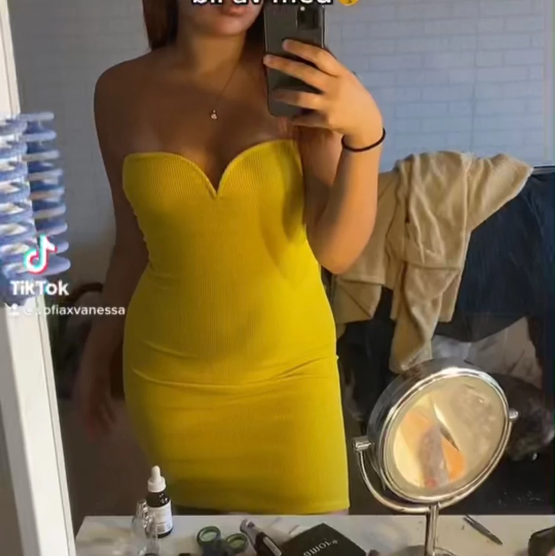 3 Stycken klänningar