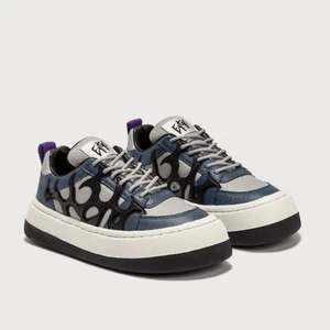 Eytys sonic  - Modell som inte längre säljs! Använda ett fåtal gånger men väldigt fräscha. Säljer pga fel storlek. KAN ÄVEN BYTA MOT STORLEK 37