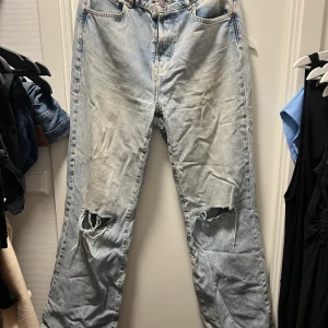 Jeans från Neverdenim - Jeans från Neverdenim. Modell JP Regular Wide 520. 34x34. Fint skick, sparsamt använda. 