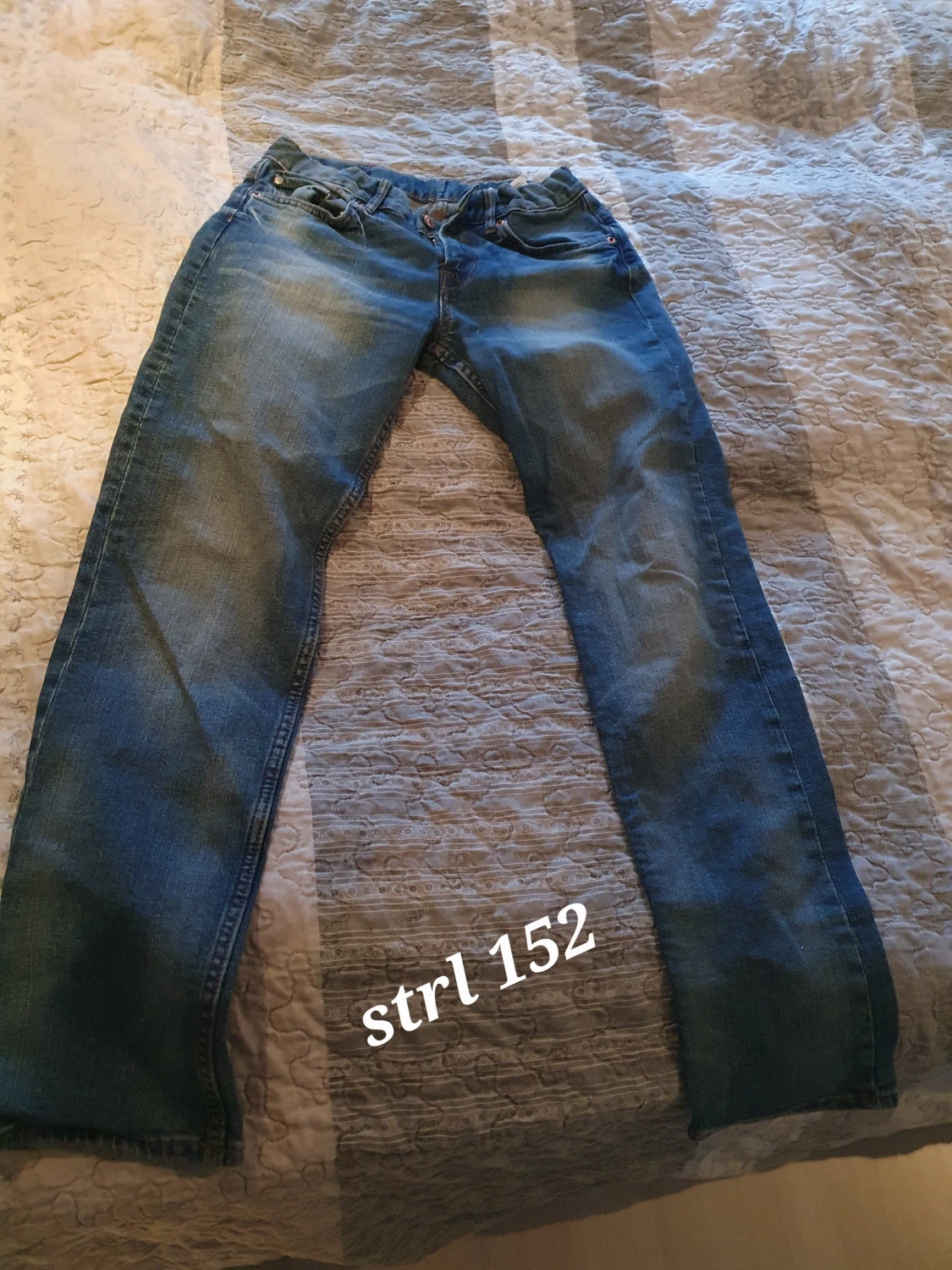 Kläder strl 152