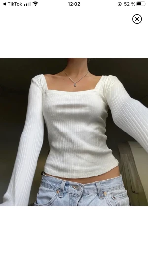 Zara tröja  - Fin ribbad långärmad tröja från zara, storlek M💕 (första bilden är lånad!)