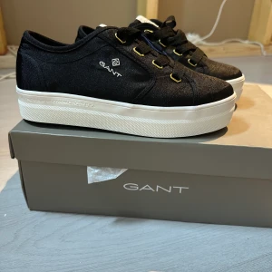Gant sneakers  - Nya och helt oanvända gant sneakers ”Leisha”  Strl 36/37 