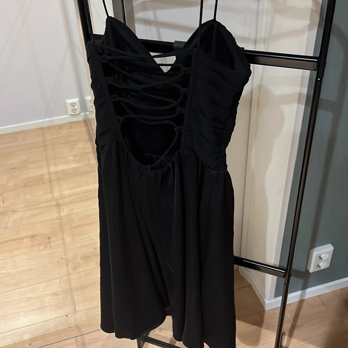 Svart klänning - 91