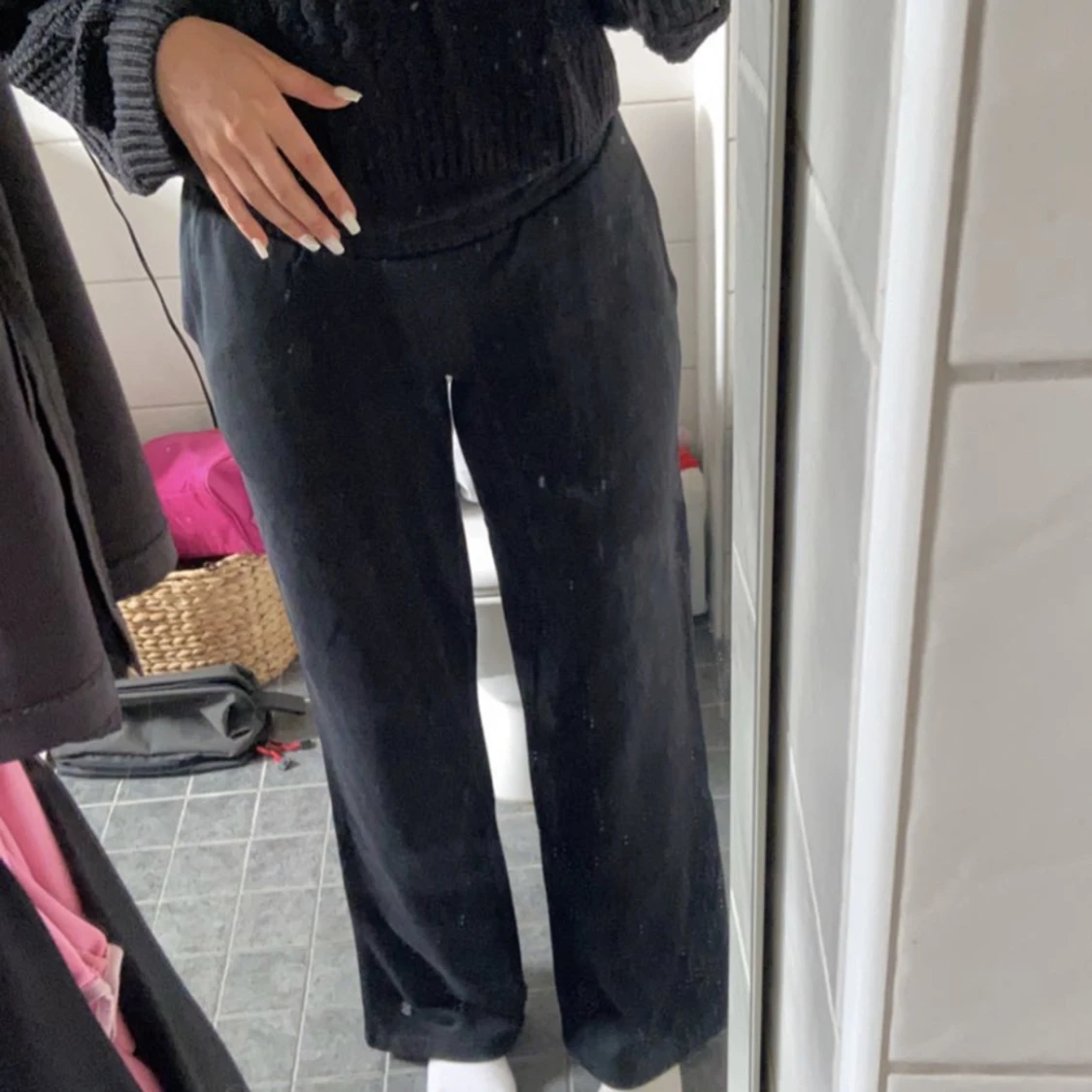 Bikbok lowrise mjukisbyxor  - 90